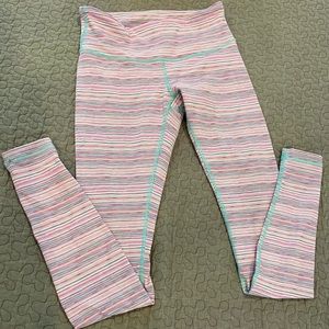 Lulu Lemon yoga pants size 6